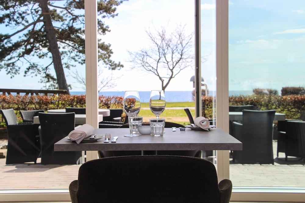 Fredensborg Badehotel Rønne Zewnętrze zdjęcie